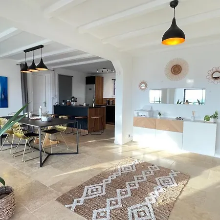 4ch Avec Piscine Vue Epoustouflante